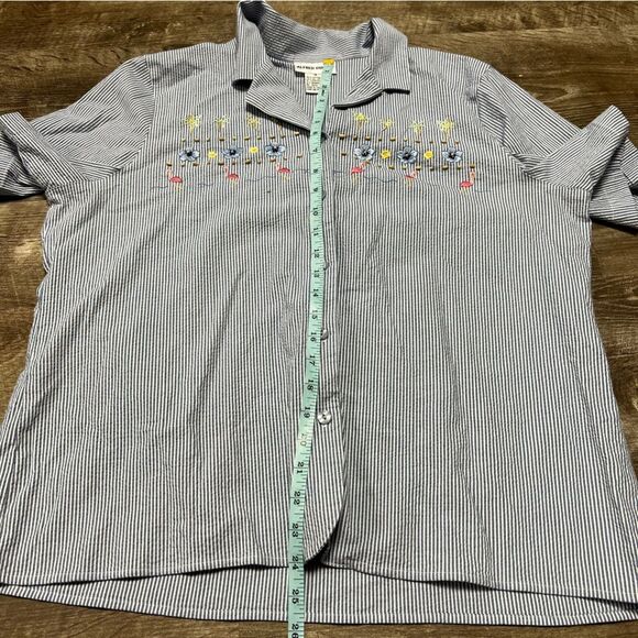 Alfred Dunner Short Sleeve Stripes Embroidered Floral Button Front Shirt Size 18 - Picture 7 of 8